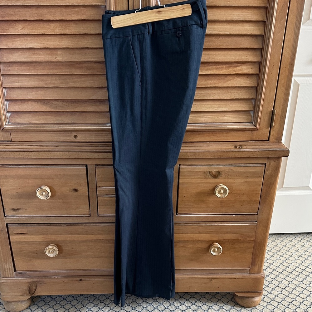 Ladie’s Navy Blue Pants